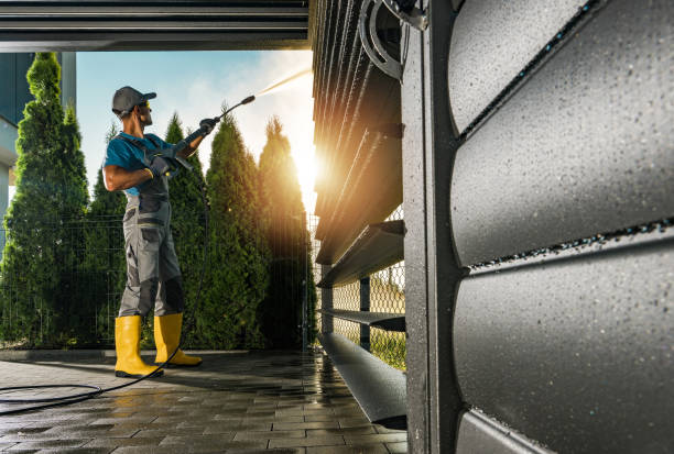 Best Roof Washing  in Edgerton, WI